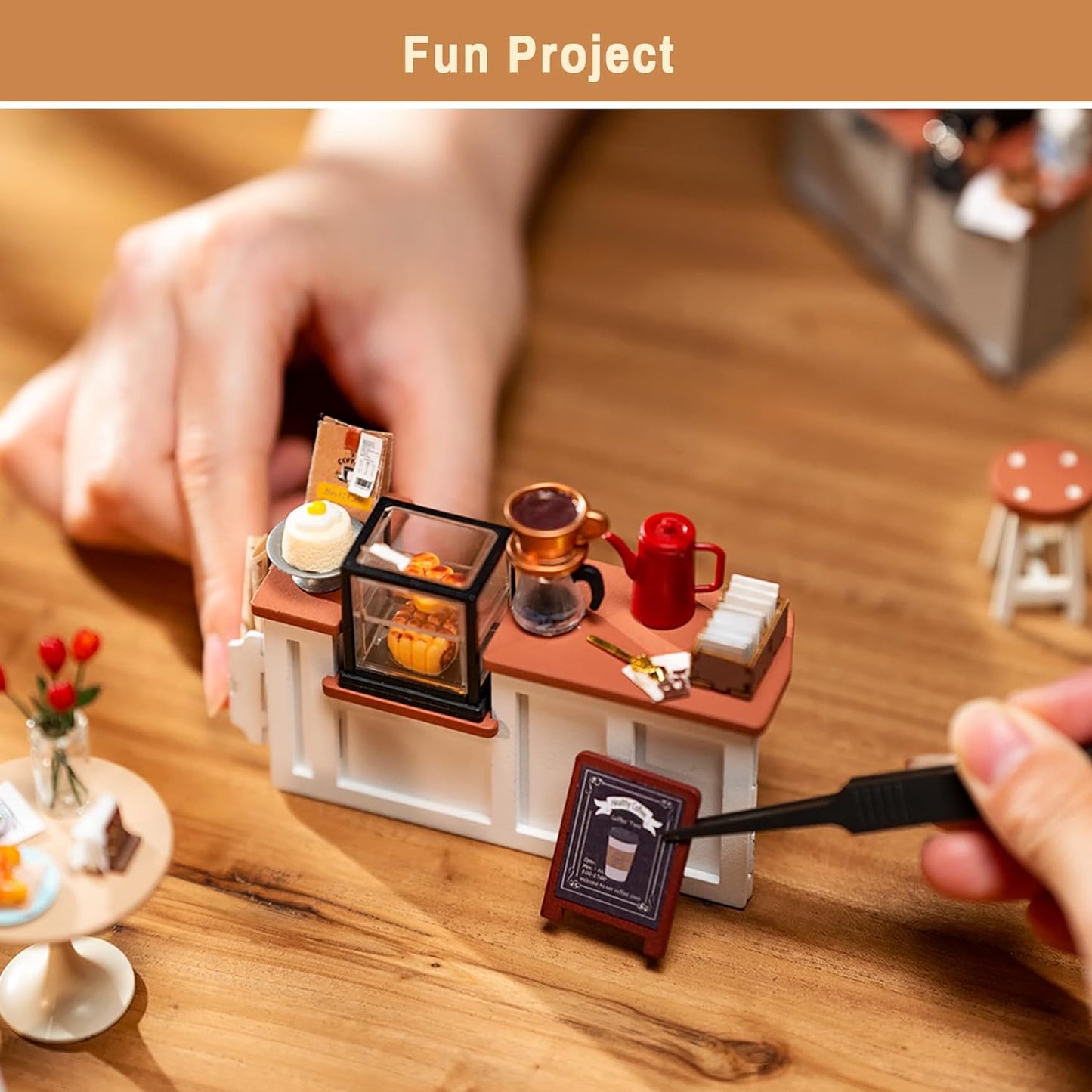 Rolife No.17 Cafe Miniature House Kit DG162