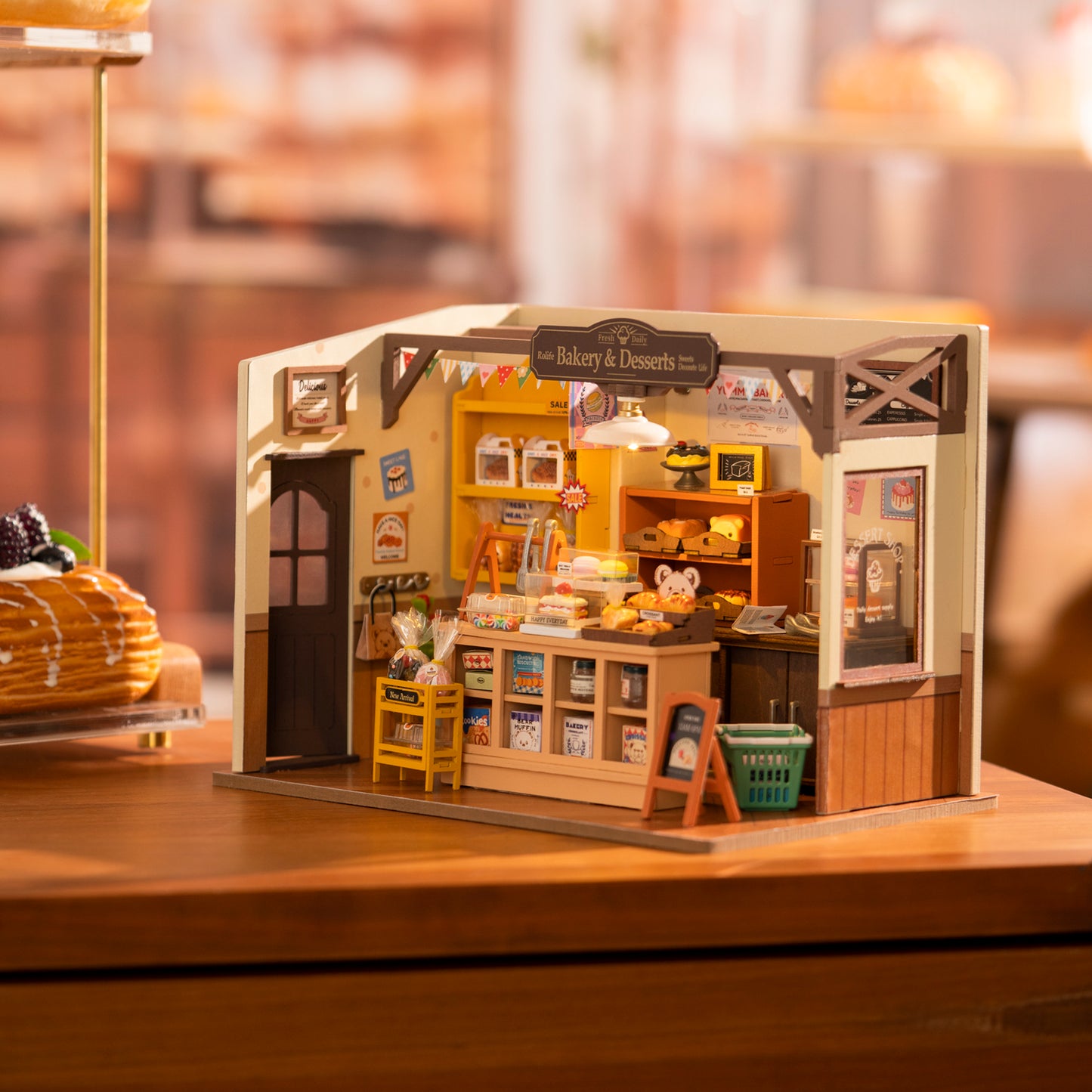 Rolife Becka's Baking House DIY Miniature House DG161