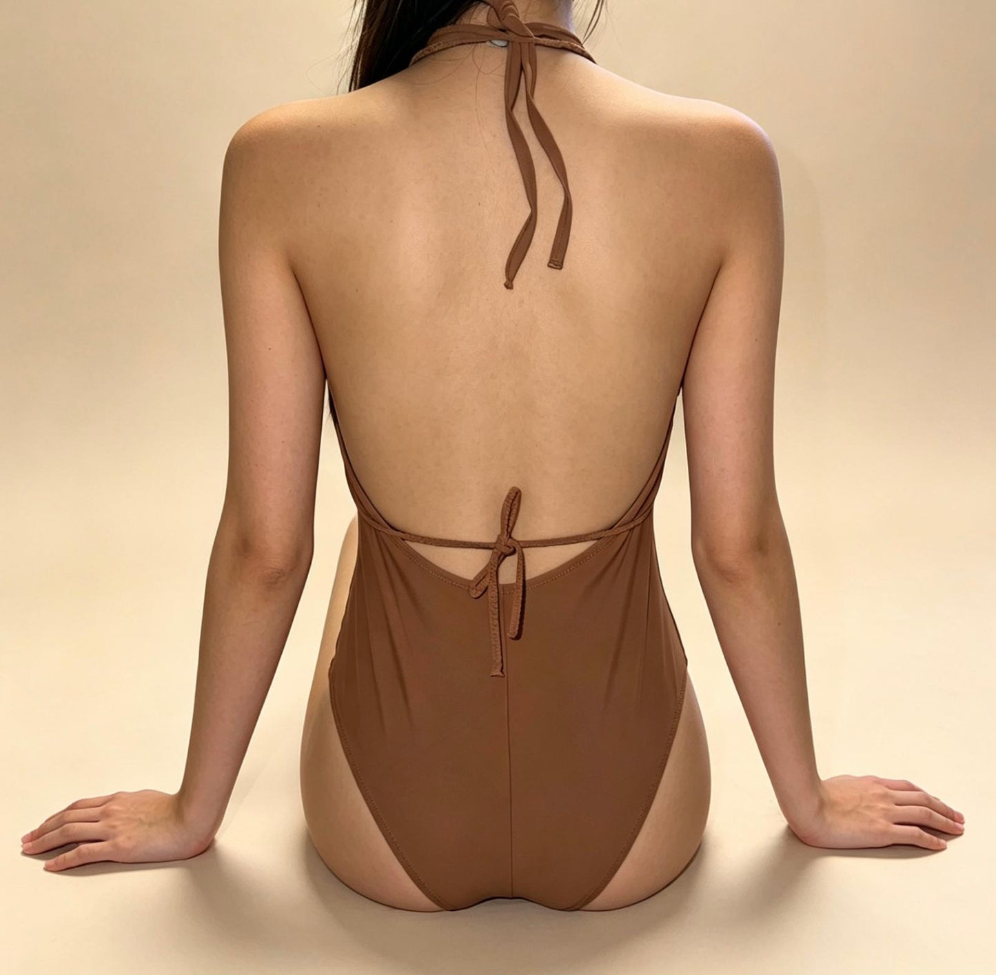 Costume Intero Donna Sexy con Scollo Profondo